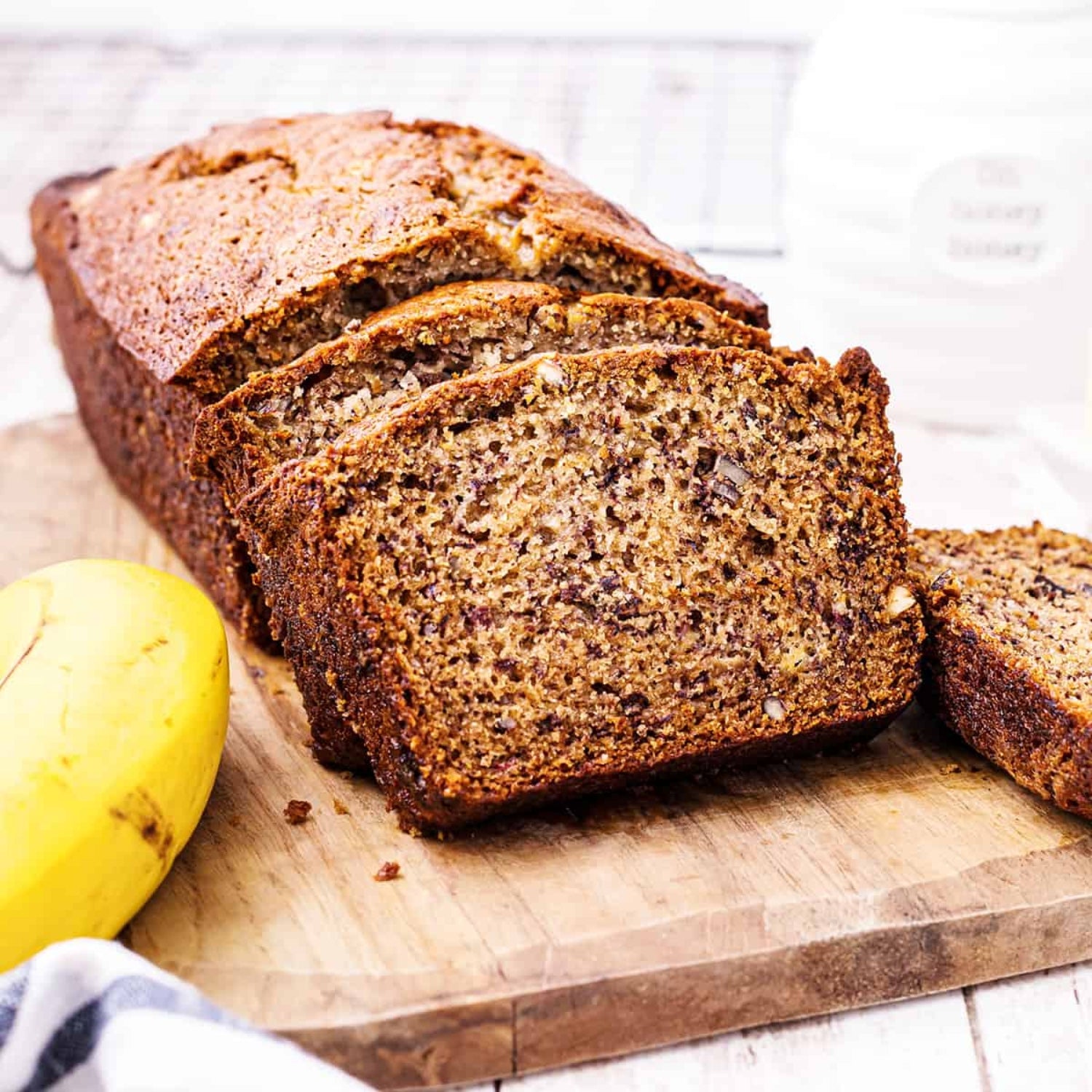 Banana nut bread